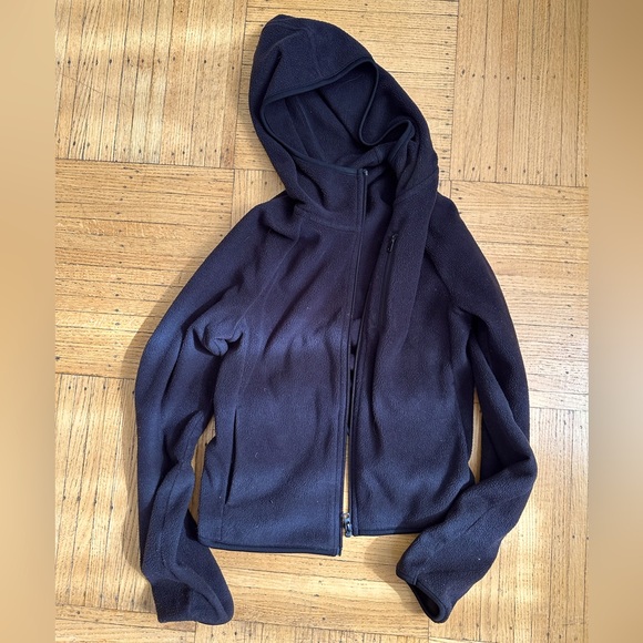 Uniqlo fleece zip up - Picture 1 of 3